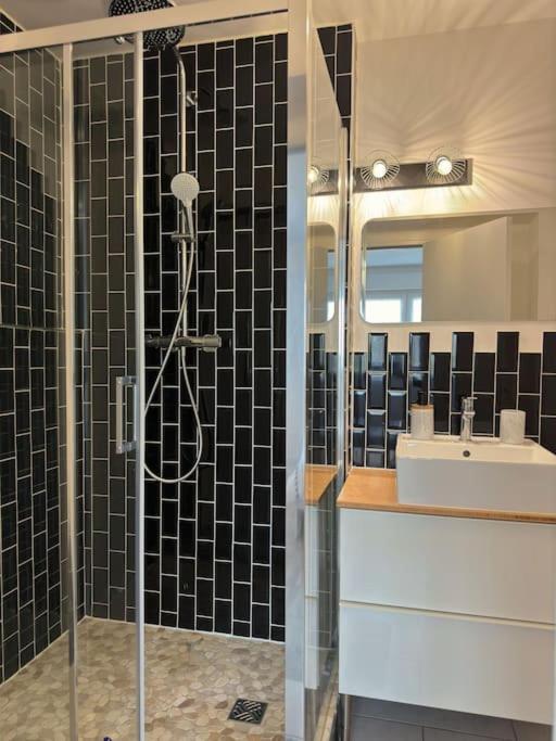 Luxurious And Stylish Studio Between Disney & Paris Champs-Sur-Marne Extérieur photo